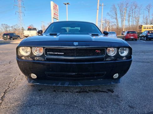 Used 2009 Dodge Challenger R/T image 2