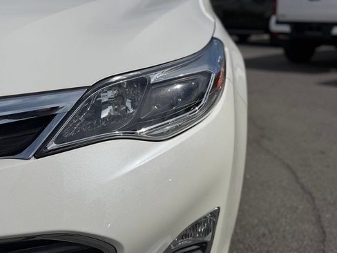 Used 2014 Toyota Avalon XLE Premium FWD image 25