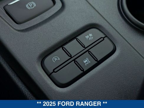 New 2025 Ford Ranger XLT w/ Trailer Tow Package RWD image 32