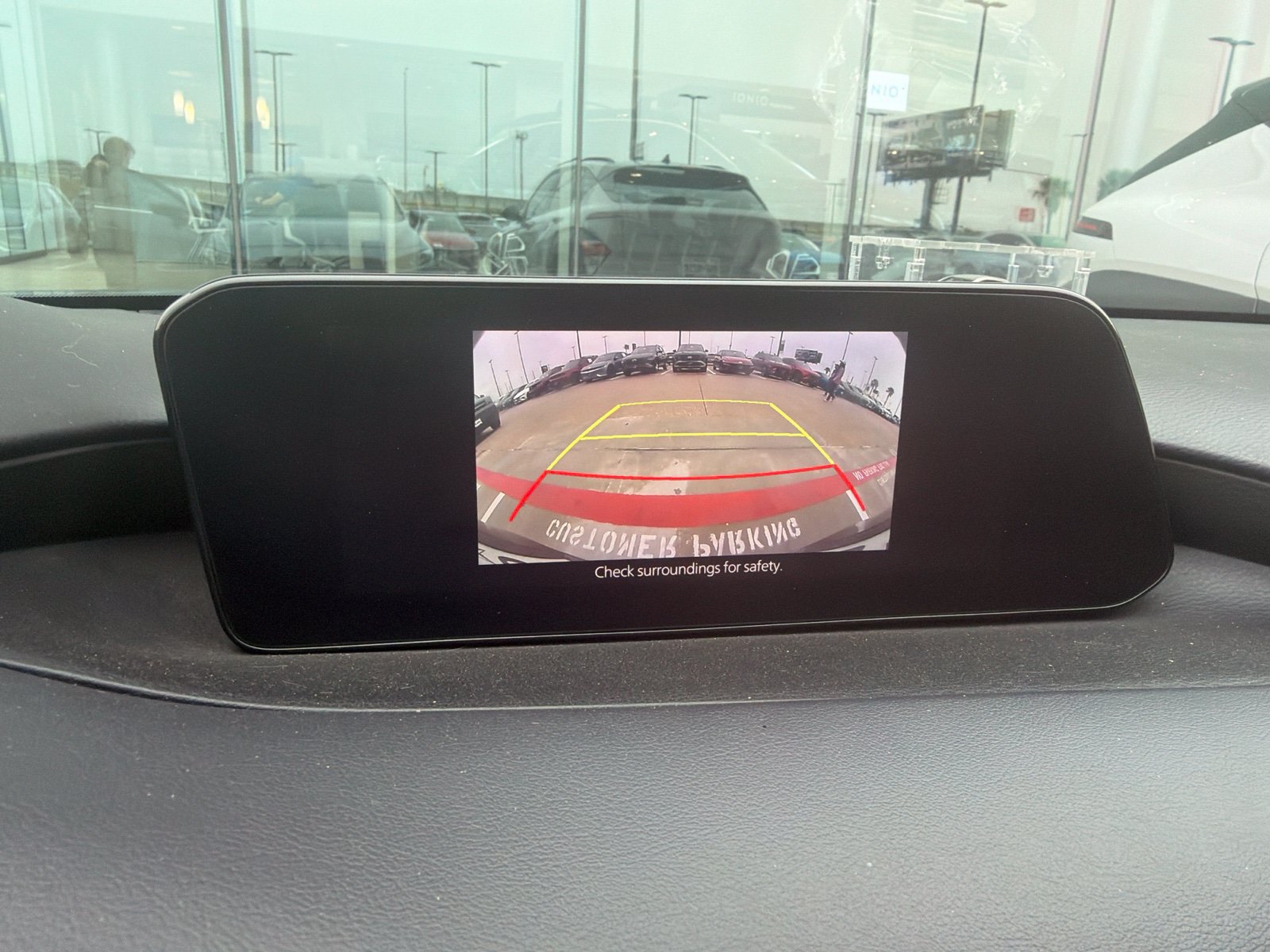 Used 2022 MAZDA MAZDA3 s FWD image 12