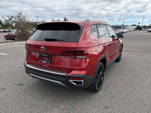 Used 2022 Volkswagen Taos SE image 14