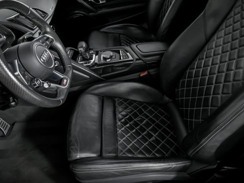 Used 2020 Audi R8 V10 performance image 28