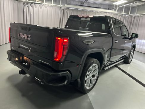 Used 2020 GMC Sierra 1500 Denali w/ Denali Ultimate Package AWD/4WD image 7