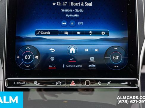 Used 2024 Mercedes-Benz C 300 Sedan w/ AMG Line w/ Night Package image 40