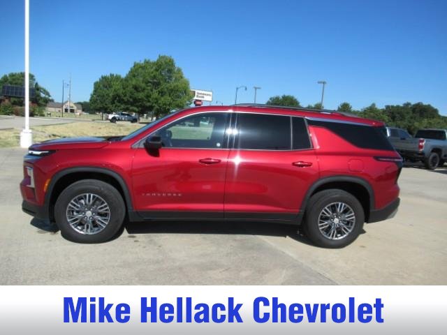 Used 2026 Chevrolet Traverse LT FWD image 4