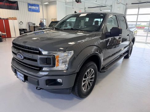 Used 2020 Ford F150 XLT w/ Equipment Group 302A Luxury AWD/4WD image 8
