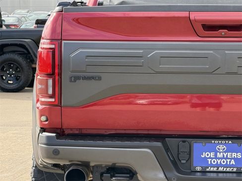 Used 2017 Ford F150 Raptor w/ Equipment Group 802A Luxury image 10