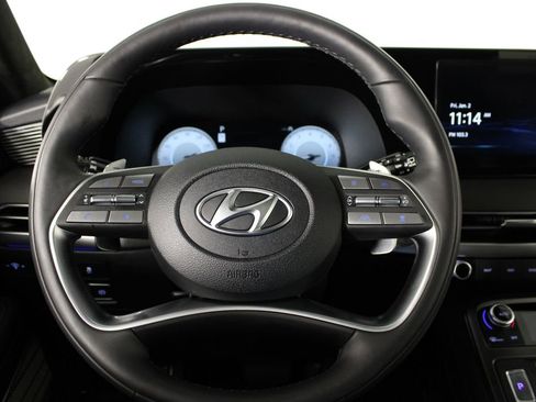 Certified 2025 Hyundai Palisade Calligraphy image 9
