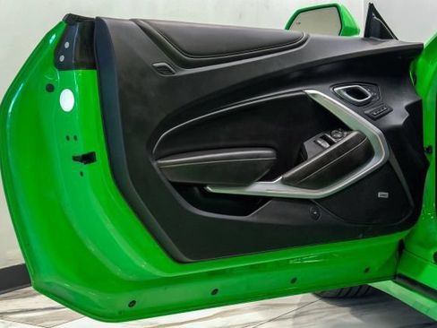Used 2017 Chevrolet Camaro LT RWD image 48
