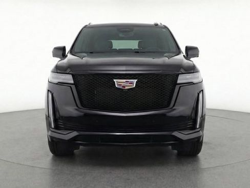 Certified 2025 Cadillac Escalade Sport w/ Touring Package image 2