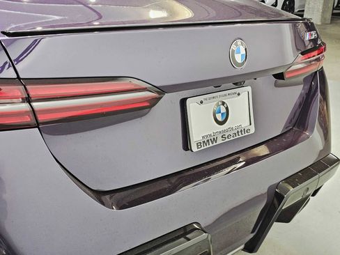 New 2026 BMW M5 w/ Executive Package image 7