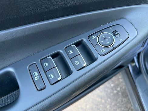 Used 2023 Hyundai Santa Fe SEL image 20