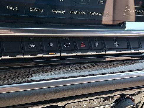 Certified 2026 Chevrolet Silverado 1500 LT AWD/4WD image 27