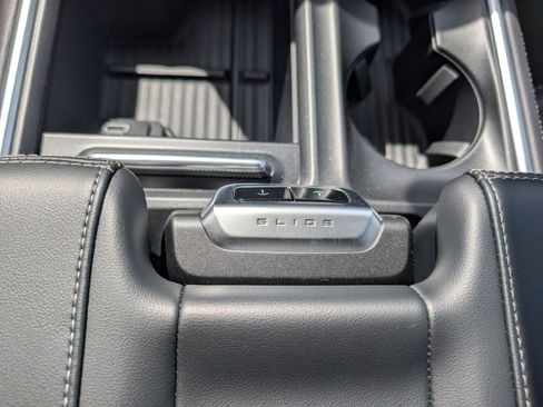 New 2026 Ford Expedition Max Platinum w/ Stealth Performance Package image 25