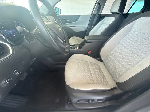 Used 2024 Chevrolet Equinox LT FWD image 33