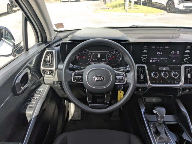 Certified 2021 Kia Sorento LX FWD image 21