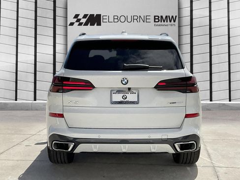 New 2026 BMW X5 xDrive40i w/ M Sport Package image 5