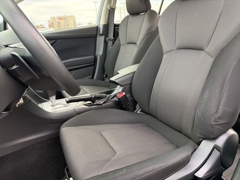 Used 2018 Subaru Impreza 2.0i Premium image 6