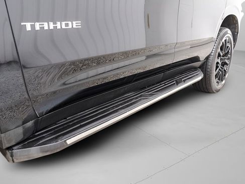 Used 2022 Chevrolet Tahoe Premier AWD/4WD image 43