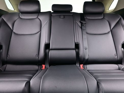 Certified 2026 Genesis GV70 2.5T Select image 16