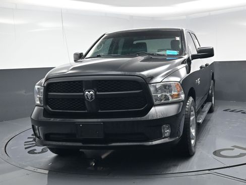 Used 2015 RAM 1500 Express image 13