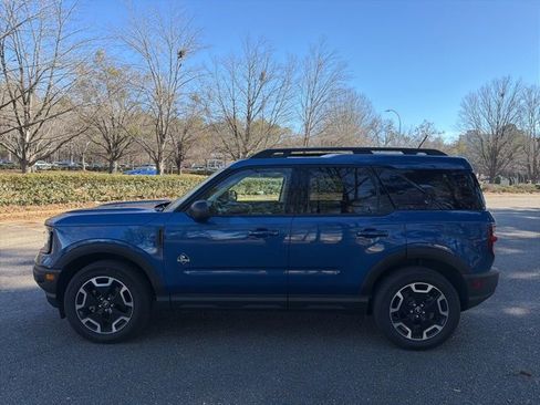 Used 2023 Ford Bronco Sport Outer Banks w/ Tech Package image 1