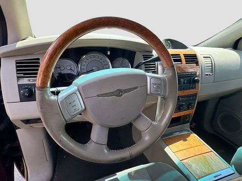 Used 2007 Chrysler Aspen Limited AWD/4WD image 14