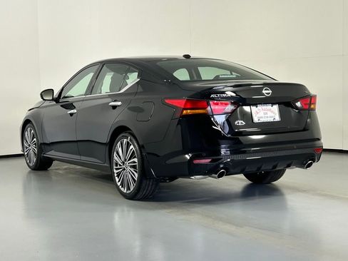 Used 2025 Nissan Altima 2.5 SL image 5