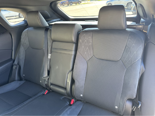 New 2026 Lexus RX 450h AWD w/ Convenience Package image 17