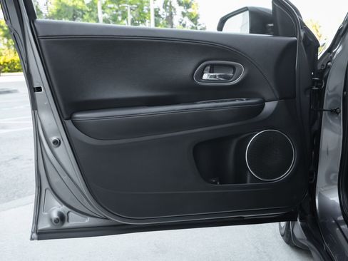 Used 2016 Honda HR-V EX-L image 31