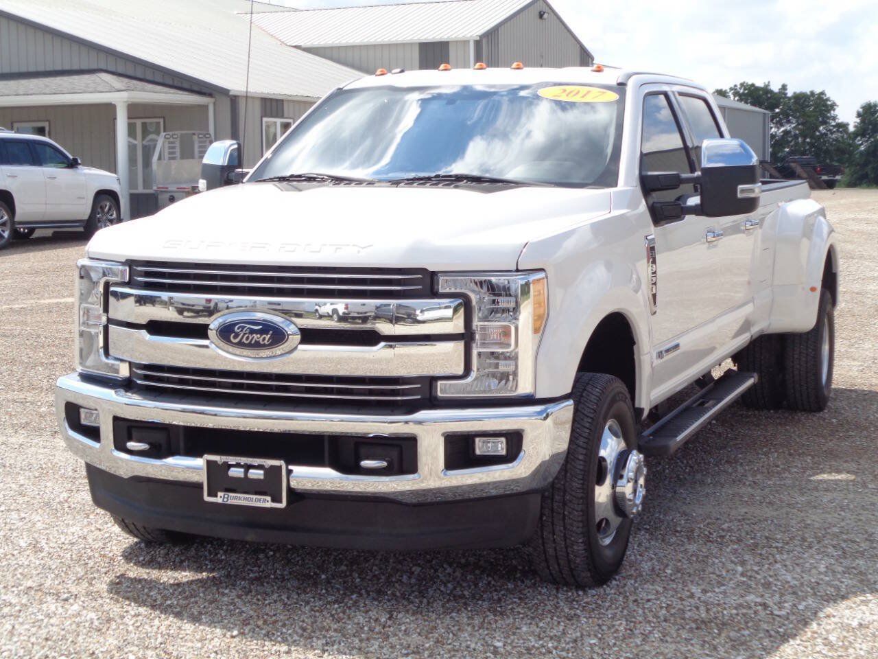 Used 2017 Ford F350 Lariat w/ Chrome Package AWD/4WD image 5