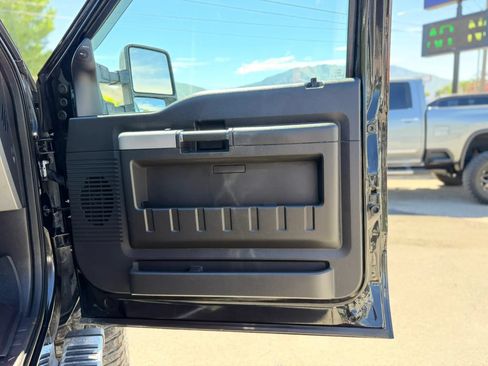 Used 2015 Ford F350 Lariat w/ Lariat Ultimate Package AWD/4WD image 16