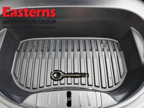 Used 2023 Tesla Model 3 Standard Range image 7