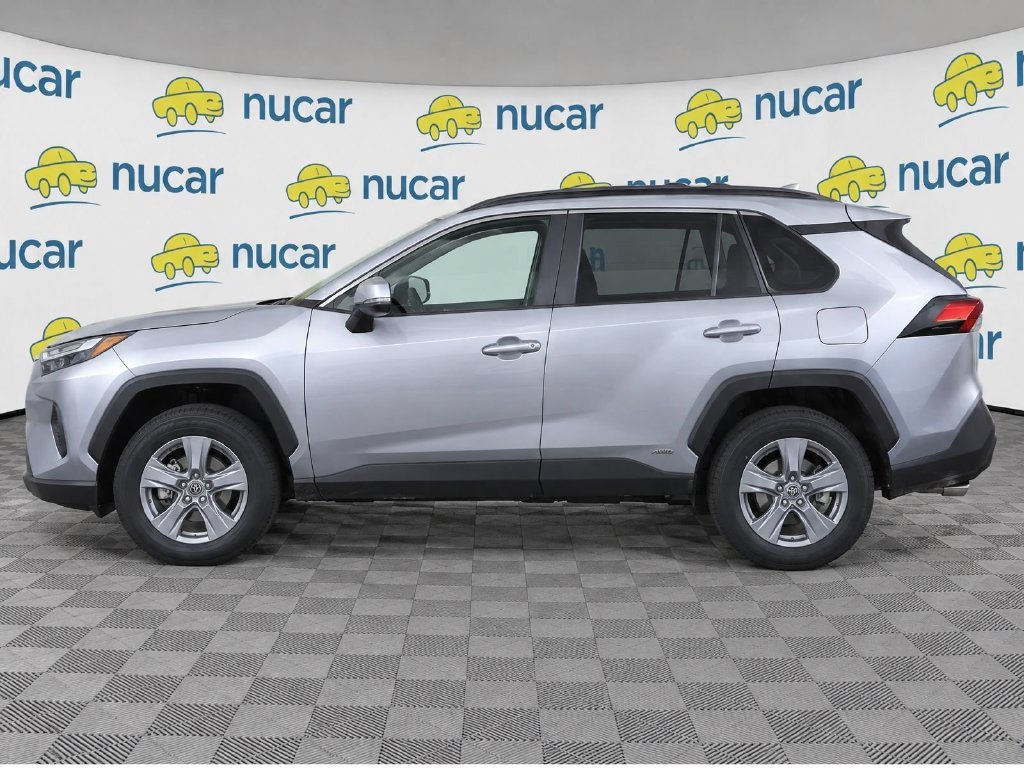 Certified 2025 Toyota RAV4 XLE AWD/4WD image 6