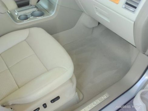 Used 2007 Lincoln MKX 2WD image 18