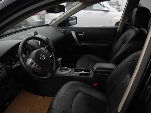 Used 2012 Nissan Rogue SL AWD/4WD image 3