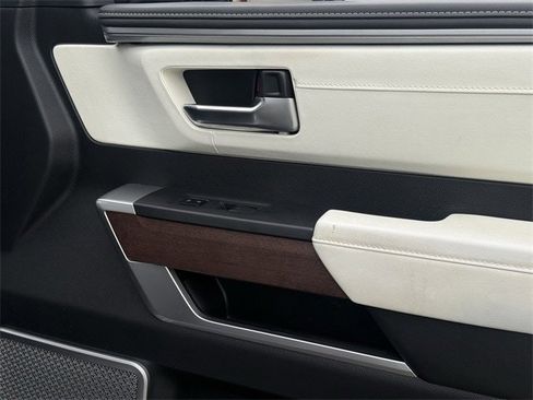 Used 2023 Toyota Tundra Capstone image 32