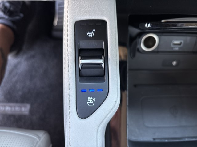 Used 2021 Kia Telluride SX w/ SX Prestige Package AWD/4WD image 38