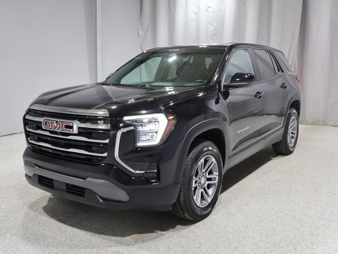 Used 2025 GMC Terrain Elevation AWD/4WD image 6