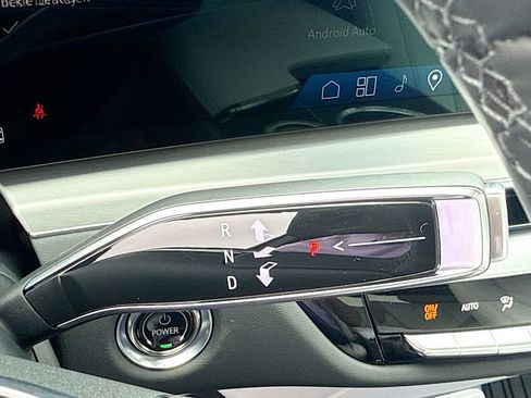 New 2025 Cadillac Lyriq Luxury image 16