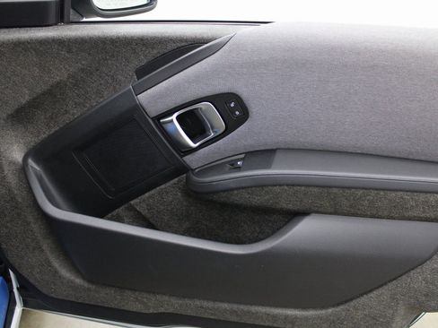 Used 2018 BMW i3 w/ Range Extender image 28