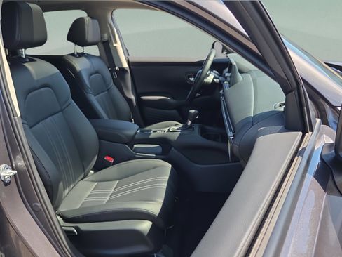 New 2026 Honda HR-V EX-L image 15