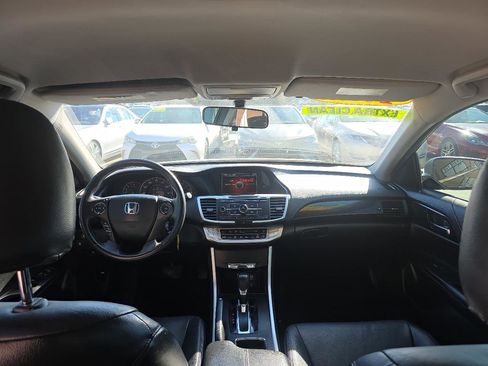 Used 2014 Honda Accord Sport image 24