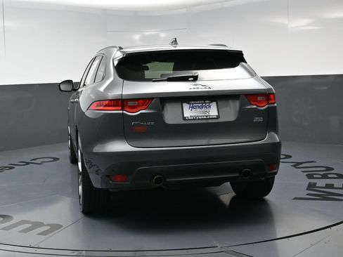 Used 2017 Jaguar F-PACE R-Sport AWD/4WD image 8