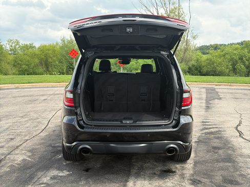 Used 2023 Dodge Durango R/T w/ Tow 'N Go Package AWD/4WD image 38