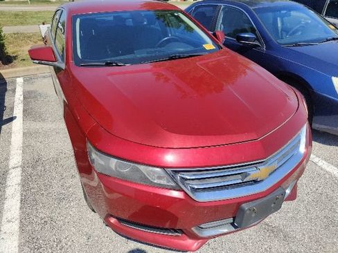 Used 2014 Chevrolet Impala LT w/ Convenience Package FWD image 16