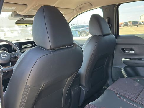 New 2026 Nissan Kicks SR image 14