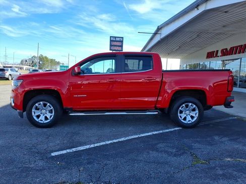 Used 2019 Chevrolet Colorado LT w/ LT Convenience Package image 4