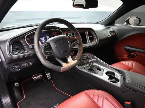 Used 2023 Dodge Challenger SRT Hellcat w/ Driver Convenience Group RWD image 12