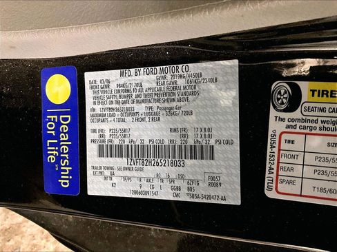 Used 2006 Ford Mustang GT Premium RWD image 33